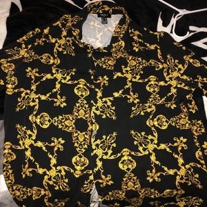 Lamp shade long sleeve shirt